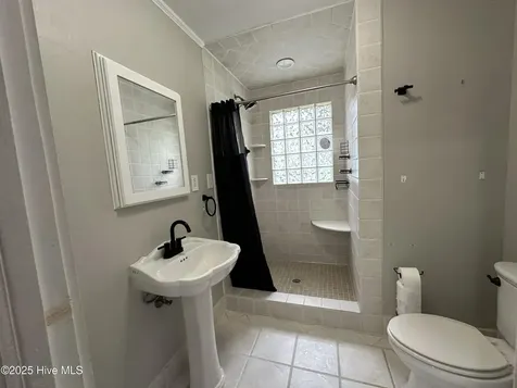 212 Richmond Avenue Hamlet NC 28345