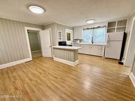 212 Richmond Avenue Hamlet NC 28345