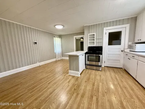 212 Richmond Avenue Hamlet NC 28345