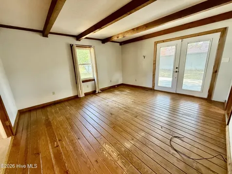 212 Richmond Avenue Hamlet NC 28345
