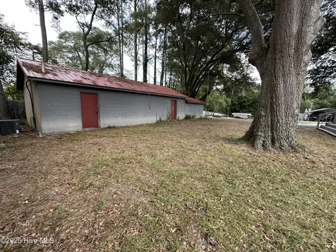 212 Richmond Avenue Hamlet NC 28345