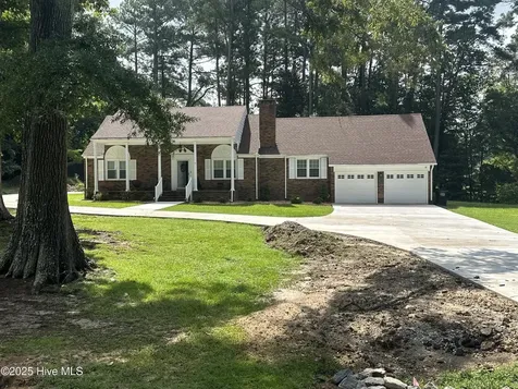 212 Mclean Street Spring Hope NC 27882