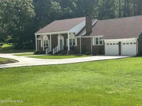 212 Mclean Street Spring Hope NC 27882