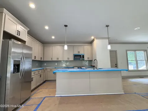 664 Wren Lane Vass NC 28394