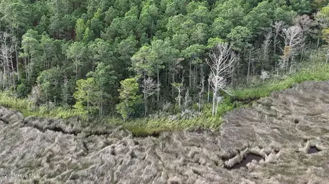 237 Garbacon Drive Beaufort NC 28516