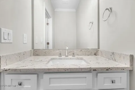 576 Hearthside Drive SE Bolivia NC 28422