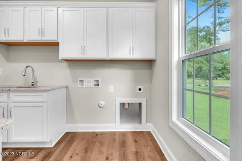 576 Hearthside Drive SE Bolivia NC 28422