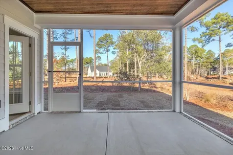 576 Hearthside Drive SE Bolivia NC 28422