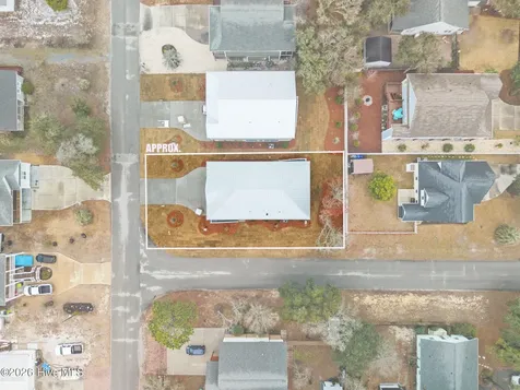 202 NE 33rd Street Oak Island NC 28465
