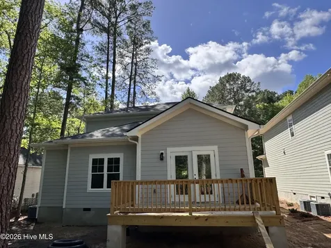 662 Wren Lane Vass NC 28394