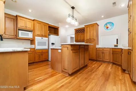 5529 Sandpiper Drive Oriental NC 28571