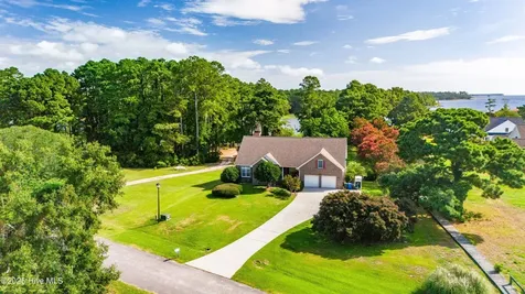 5529 Sandpiper Drive Oriental NC 28571