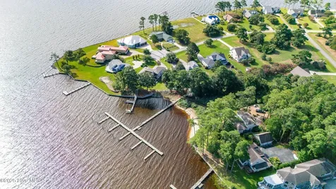 5529 Sandpiper Drive Oriental NC 28571