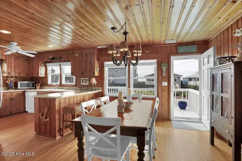 1040 Ocean Boulevard Topsail Beach NC 28445