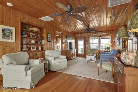 1040 Ocean Boulevard Topsail Beach NC 28445