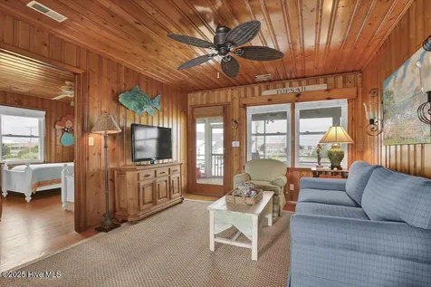 1040 Ocean Boulevard Topsail Beach NC 28445