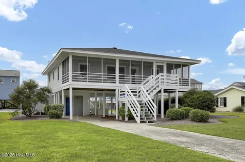 1040 Ocean Boulevard Topsail Beach NC 28445