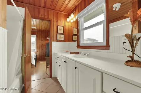 1040 Ocean Boulevard Topsail Beach NC 28445