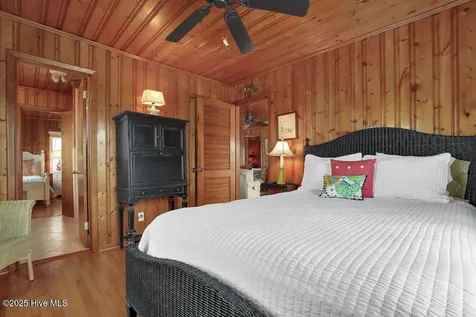 1040 Ocean Boulevard Topsail Beach NC 28445