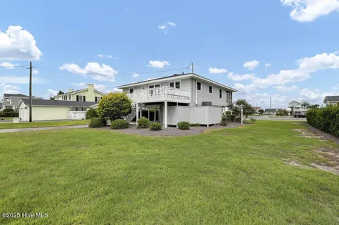 1040 Ocean Boulevard Topsail Beach NC 28445