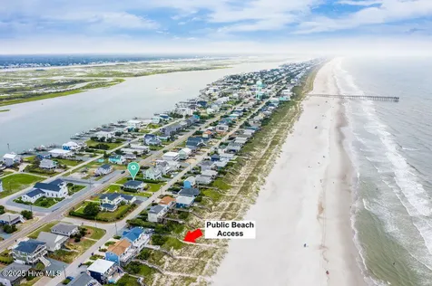1040 Ocean Boulevard Topsail Beach NC 28445
