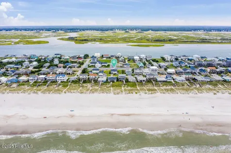 1040 Ocean Boulevard Topsail Beach NC 28445