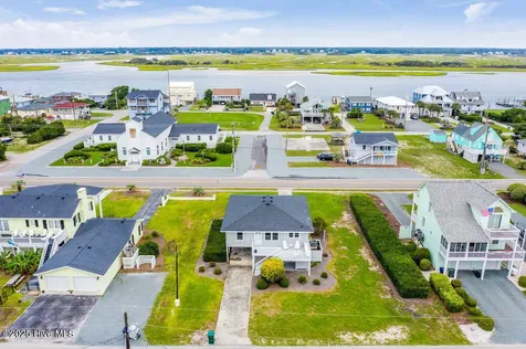 1040 Ocean Boulevard Topsail Beach NC 28445