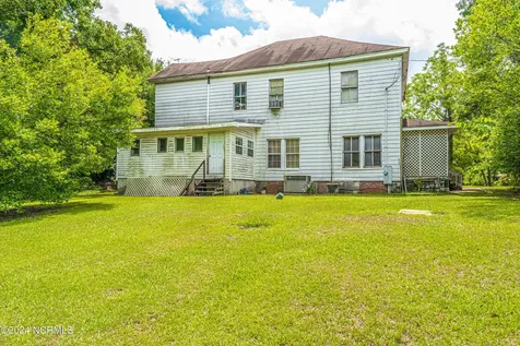 801 Monroe Street Carthage NC 28327