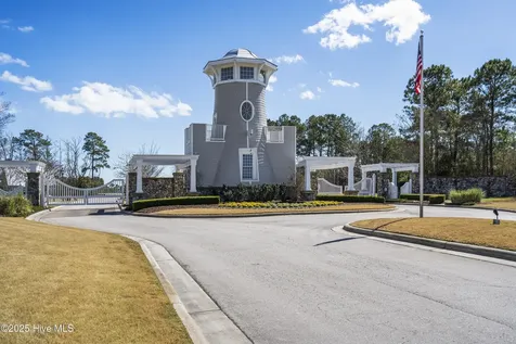 200 Seagrass Court Holly Ridge NC 28445