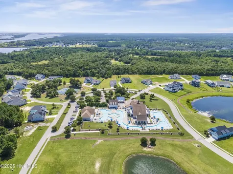 200 Seagrass Court Holly Ridge NC 28445