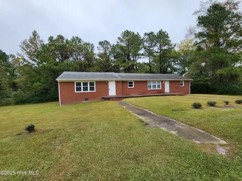 1578 Burgaw Highway Jacksonville NC 28540