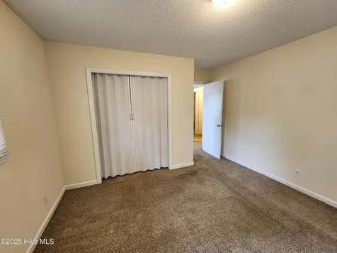 1578 Burgaw Highway Jacksonville NC 28540