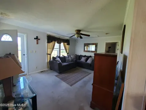 438 Stell Road Bath NC 27808