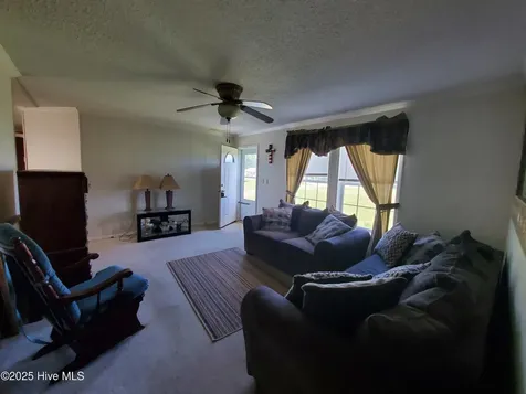 438 Stell Road Bath NC 27808