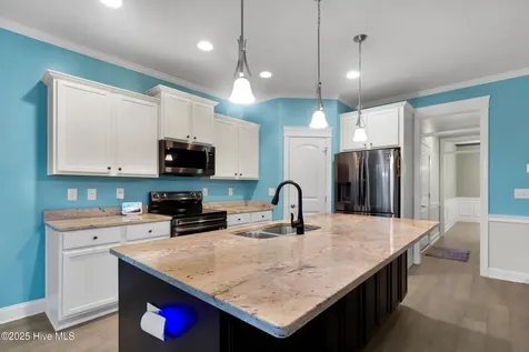 405 Antioch Lakes Road New Bern NC 28560