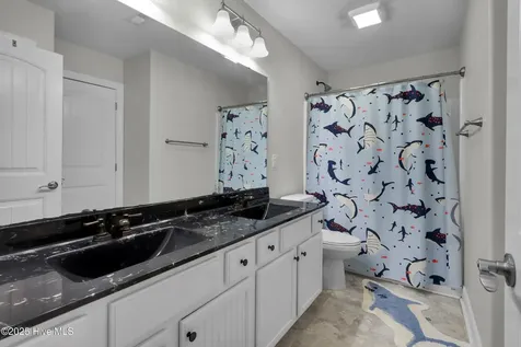 405 Antioch Lakes Road New Bern NC 28560