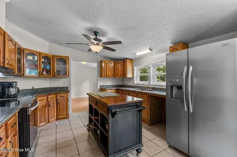 323 Mccrimmon Road Carthage NC 28327