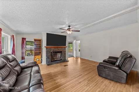 323 Mccrimmon Road Carthage NC 28327