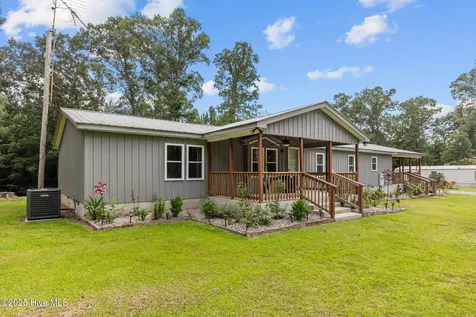 323 Mccrimmon Road Carthage NC 28327