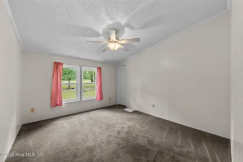 323 Mccrimmon Road Carthage NC 28327