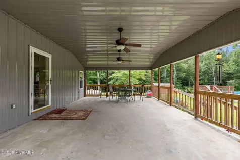 323 Mccrimmon Road Carthage NC 28327