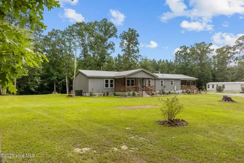 323 Mccrimmon Road Carthage NC 28327