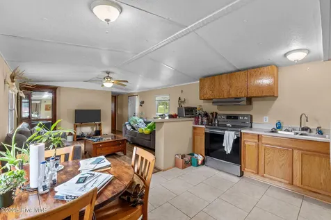 323 Mccrimmon Road Carthage NC 28327