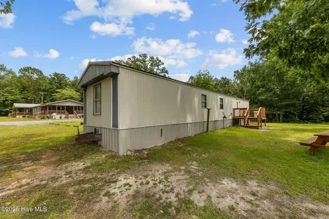 323 Mccrimmon Road Carthage NC 28327