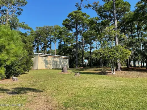 620 Seashore Drive Atlantic NC 28511