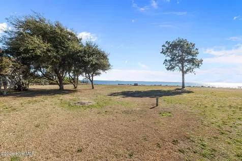 620 Seashore Drive Atlantic NC 28511
