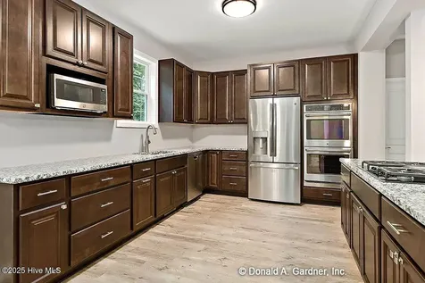 2975 Old Berwick Street SW Shallotte NC 28470