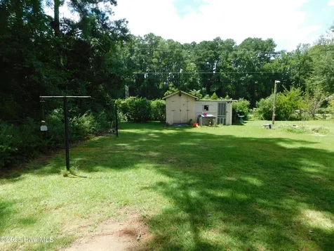 1010 W Scotsdale Road Laurinburg NC 28352