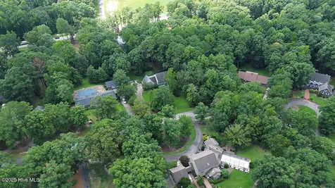 408 Barrington Drive Tarboro NC 27886