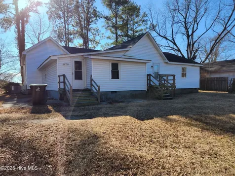 22485 Nc-125 Williamston NC 27892